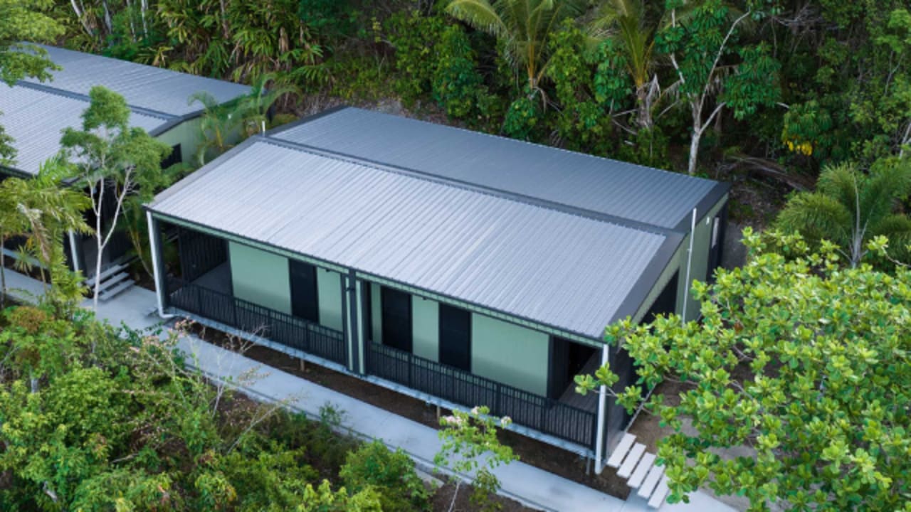 Whole property with 2 rooms for rent