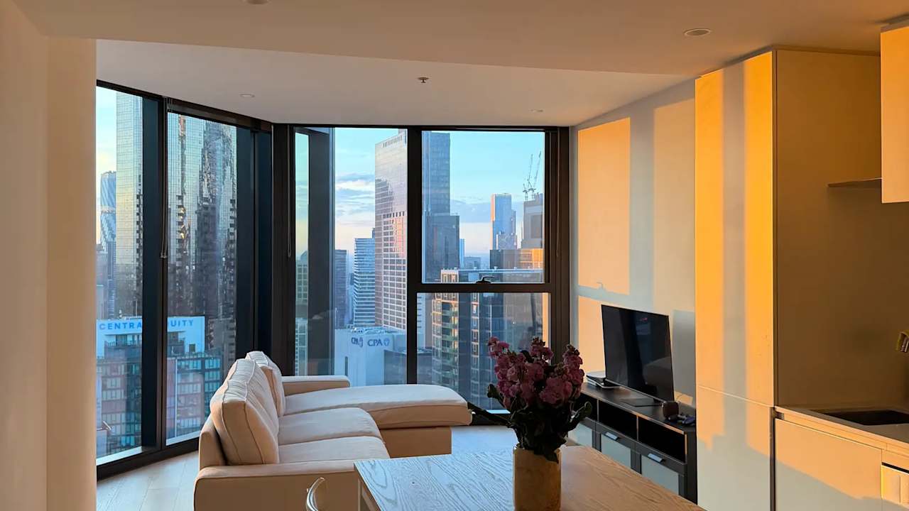 Unfurnished room with ensuite in a flatshare