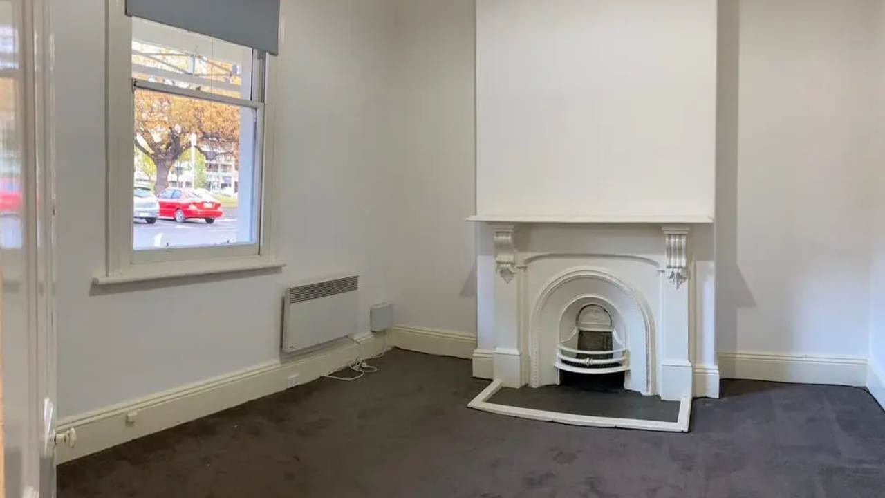 Unfurnished room in a share house
