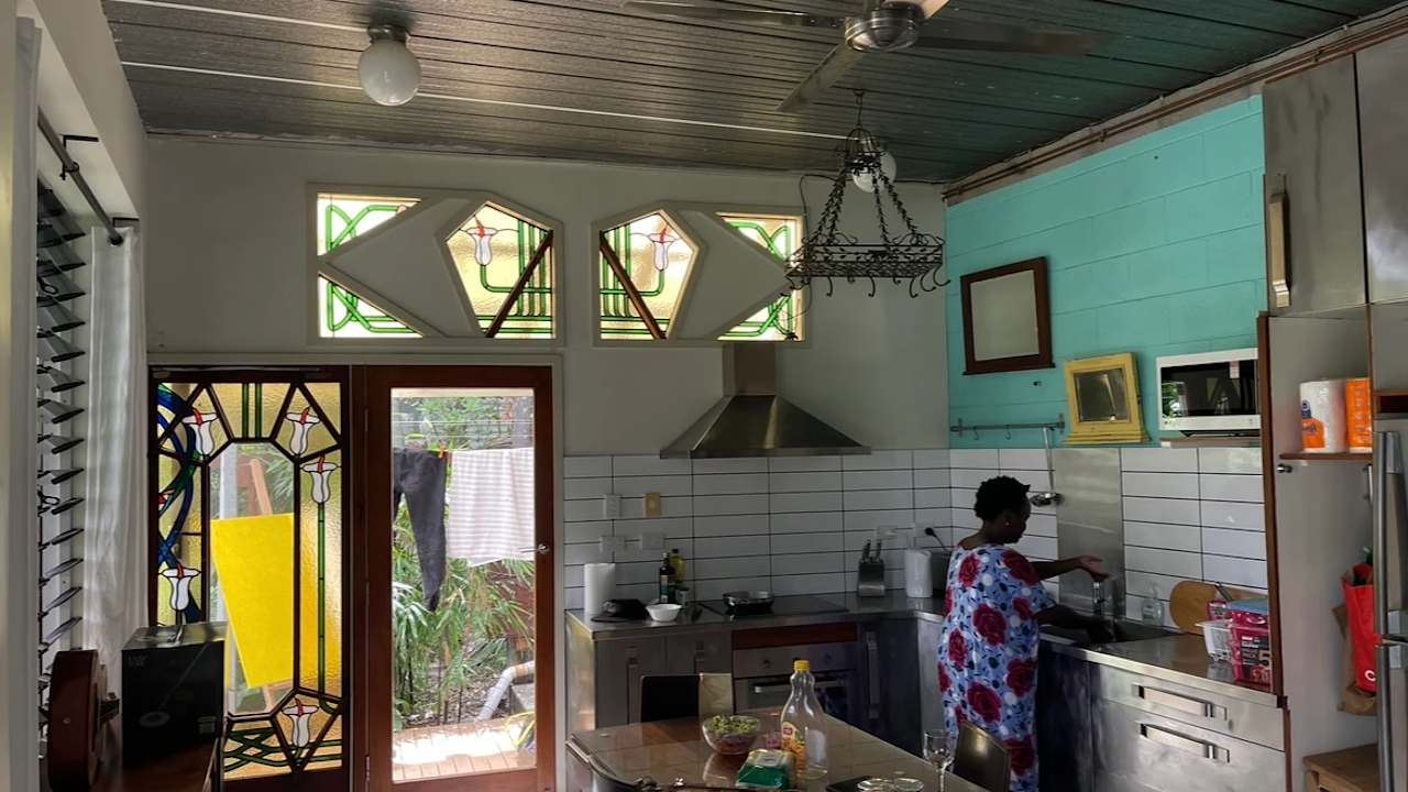 Furnished room studio flat for rent