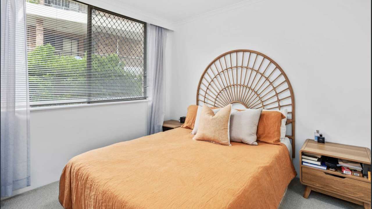 Unfurnished room in a share house