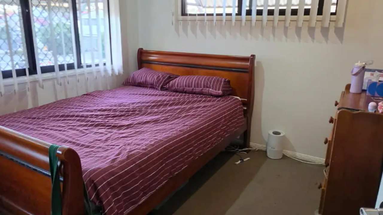 Unfurnished room in a share house