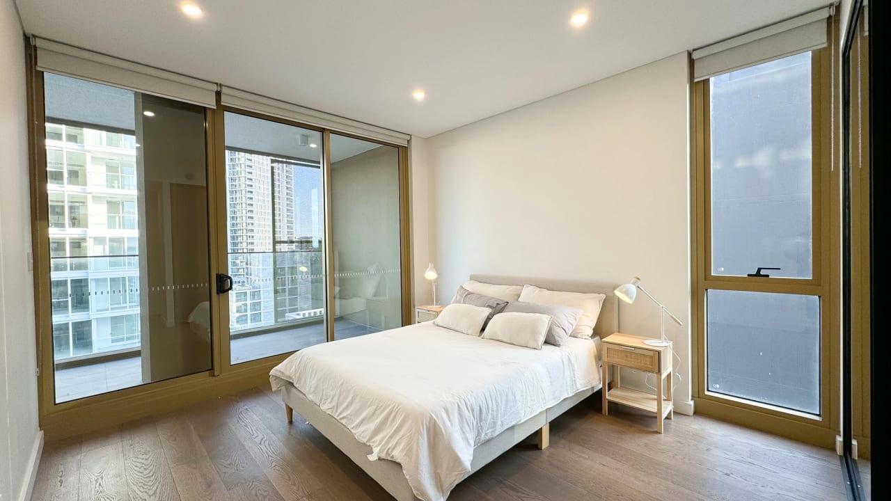 Whole property with 2 rooms for rent