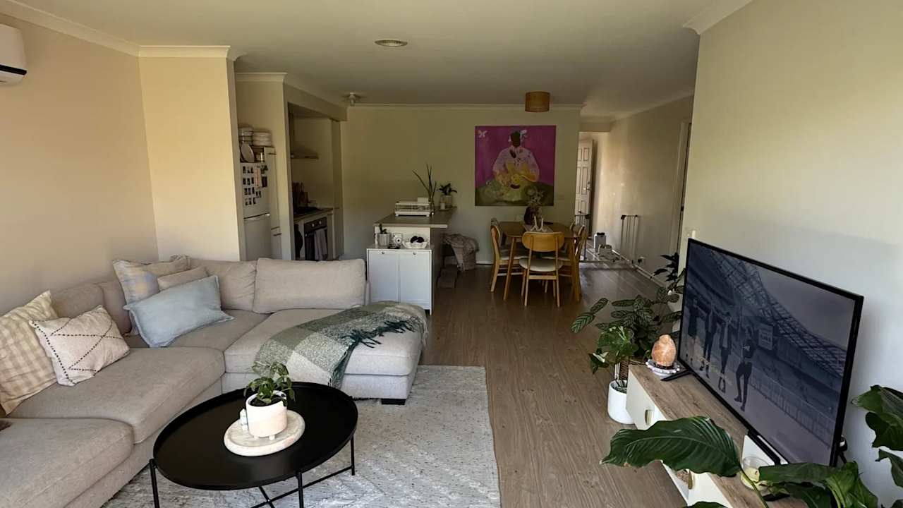 Unfurnished room with own bathroom