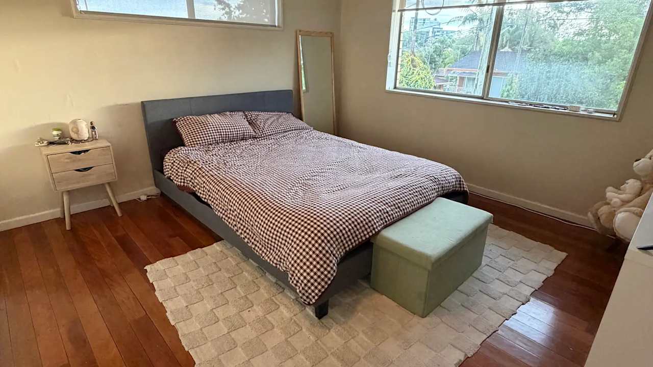 Unfurnished room in a share house