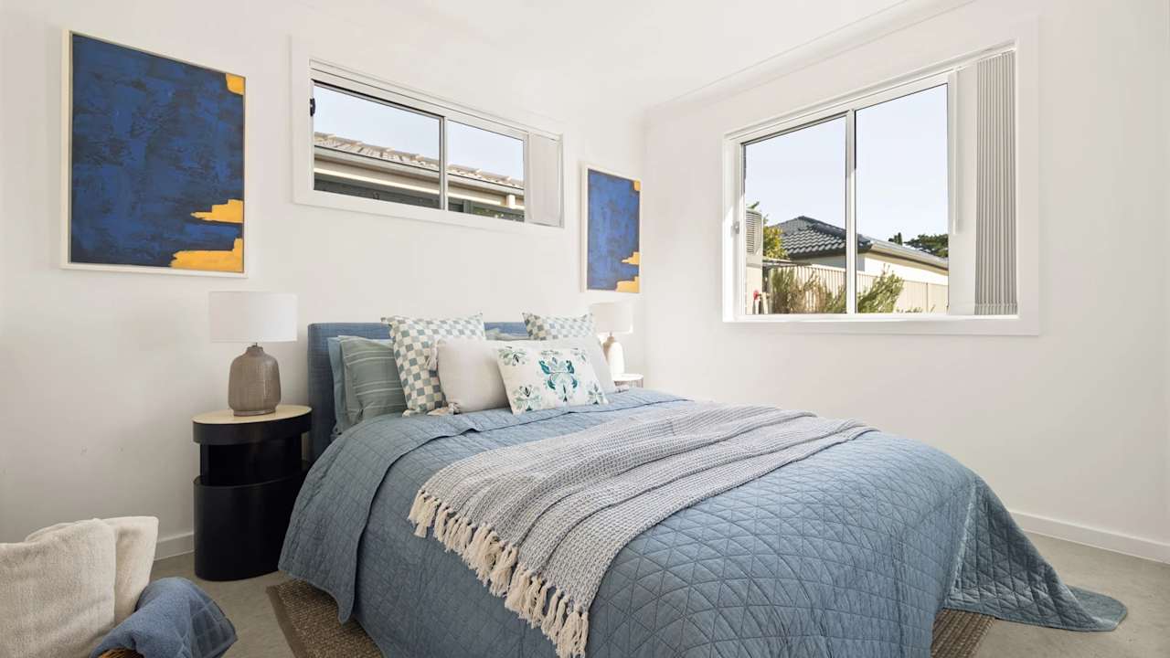 Furnished room with own bathroom