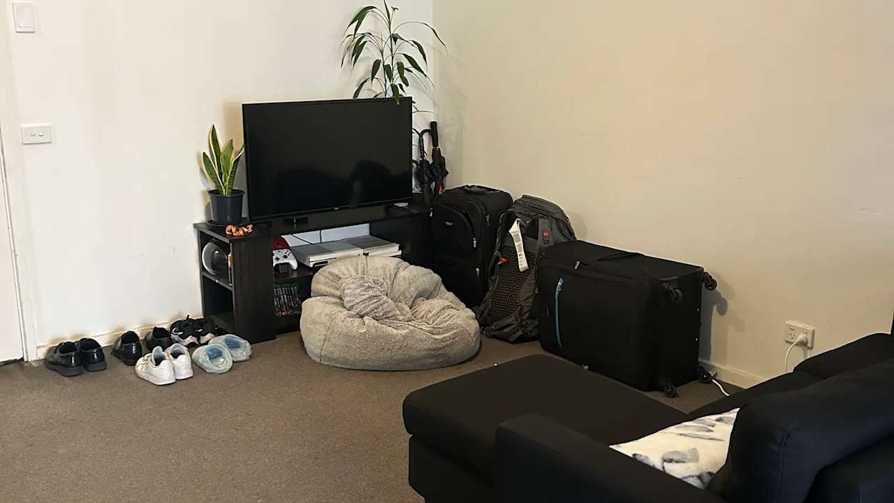 Furnished room with own bathroom