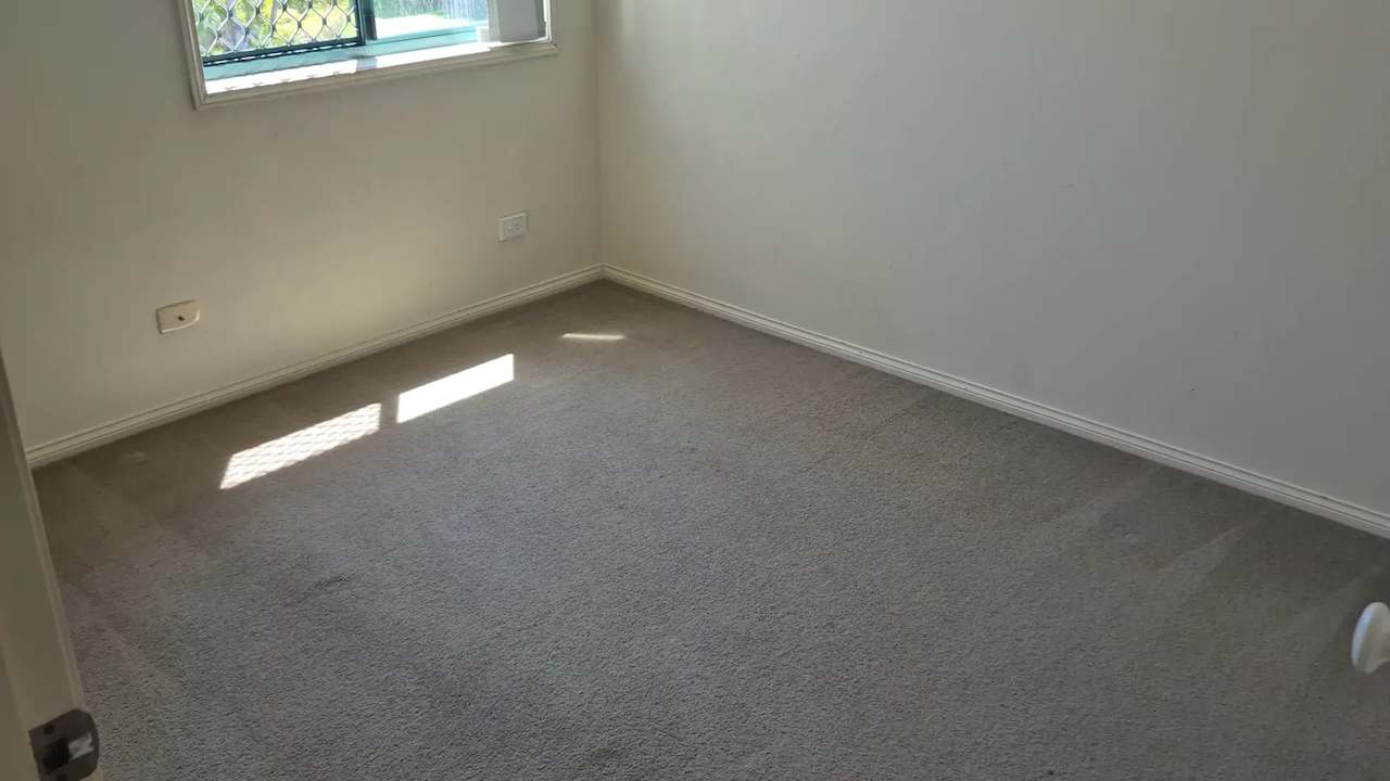 Unfurnished room with ensuite in a flatshare
