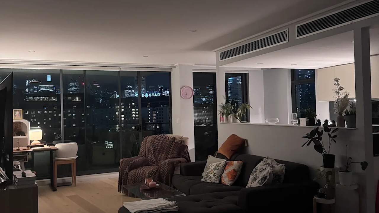 Furnished room with own bathroom