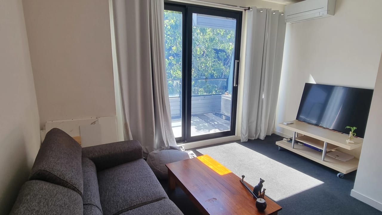 Unfurnished room with ensuite in a share house