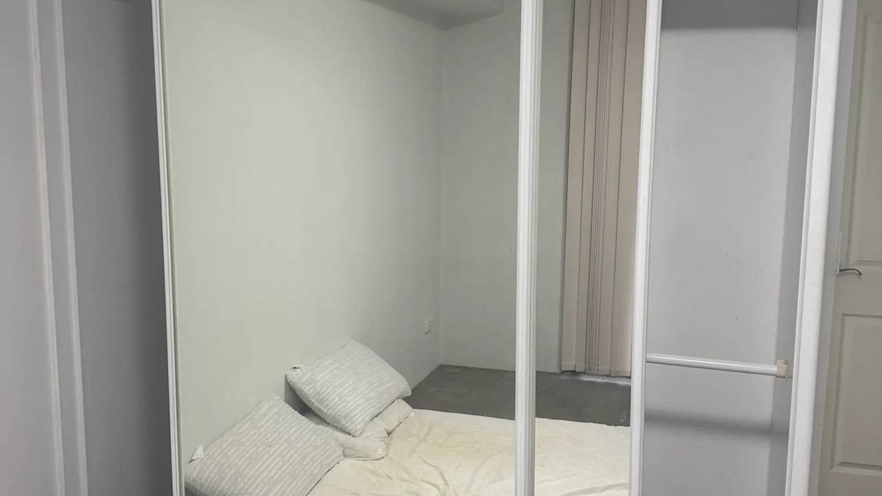 Room with ensuite in a flatshare