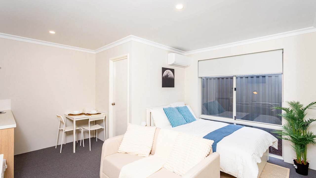 Furnished room with ensuite in a share house