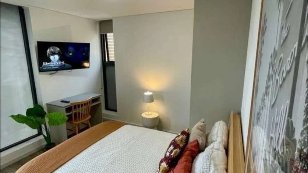 Furnished room studio flat for rent