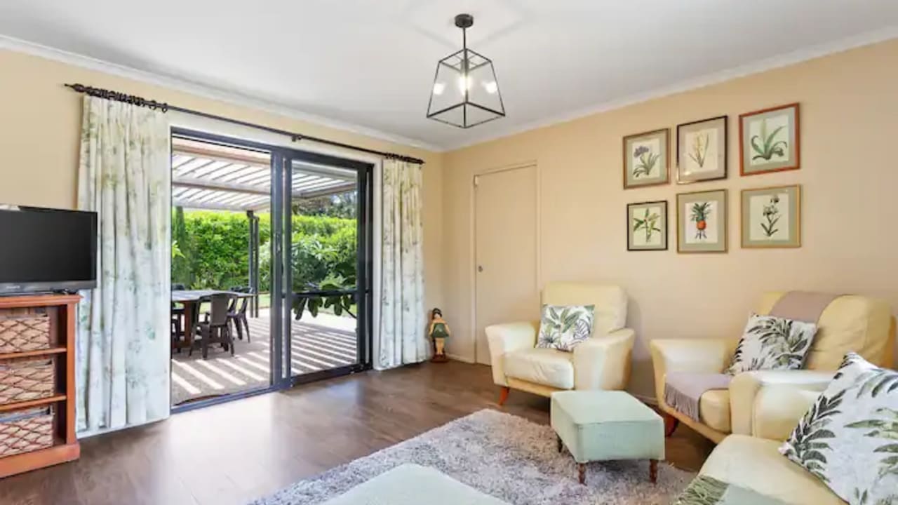 Whole property with 3 rooms for rent
