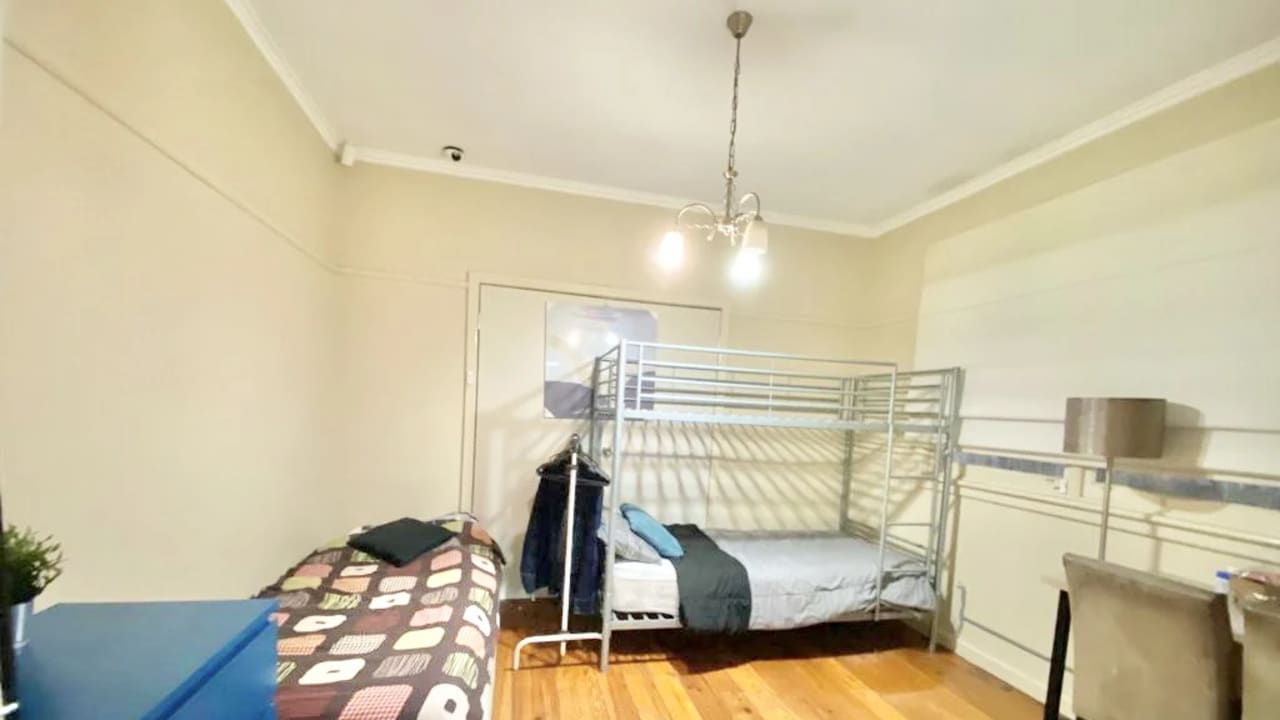 Furnished room in a share house