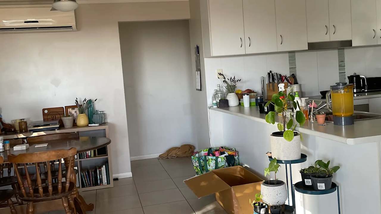 Unfurnished room with ensuite in a flatshare