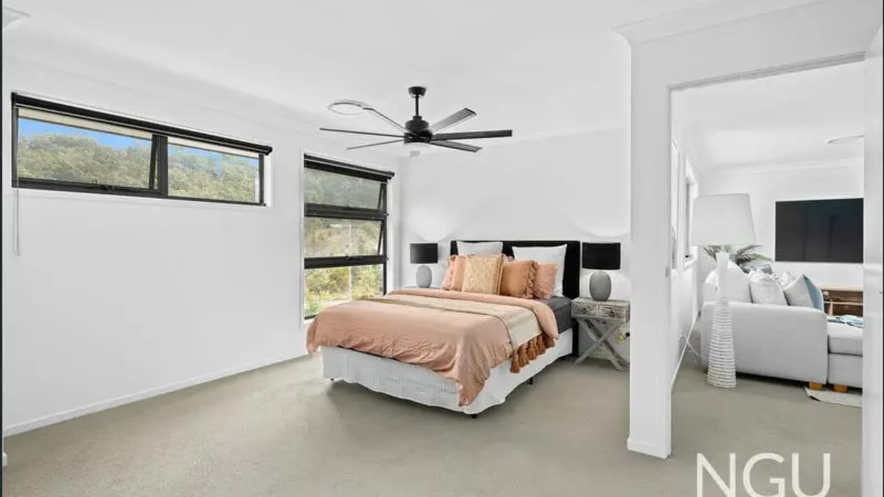 Room with ensuite in a share house