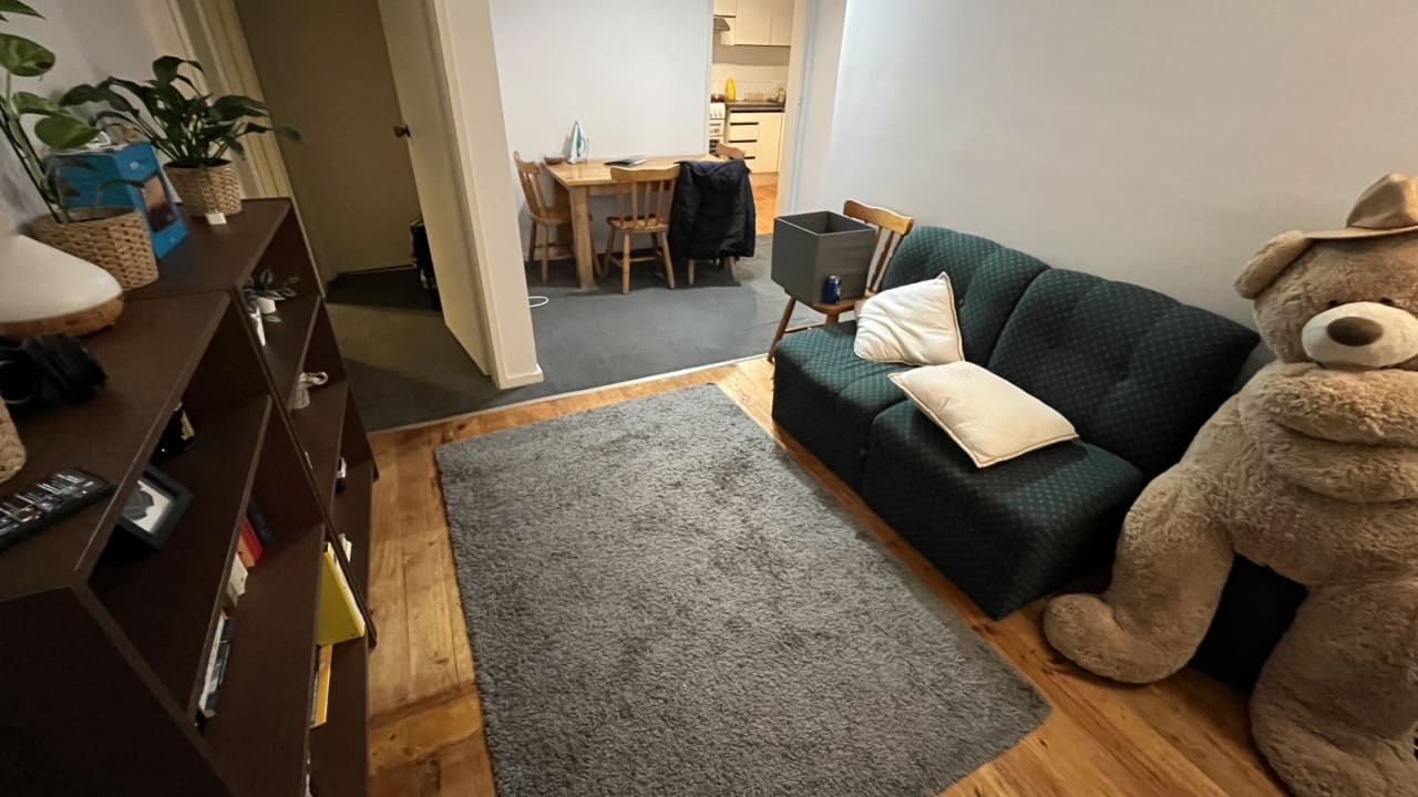 Unfurnished room in a share house