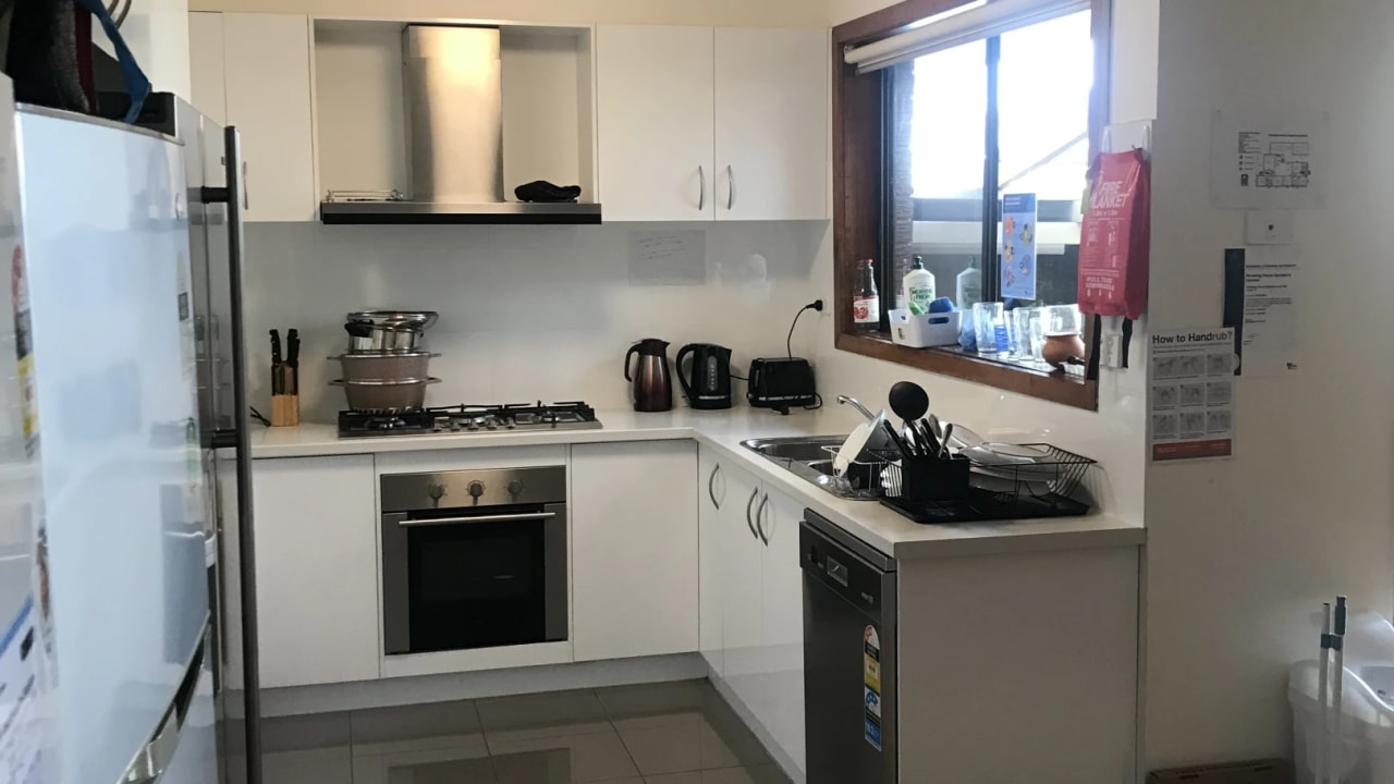 Furnished room in a share house