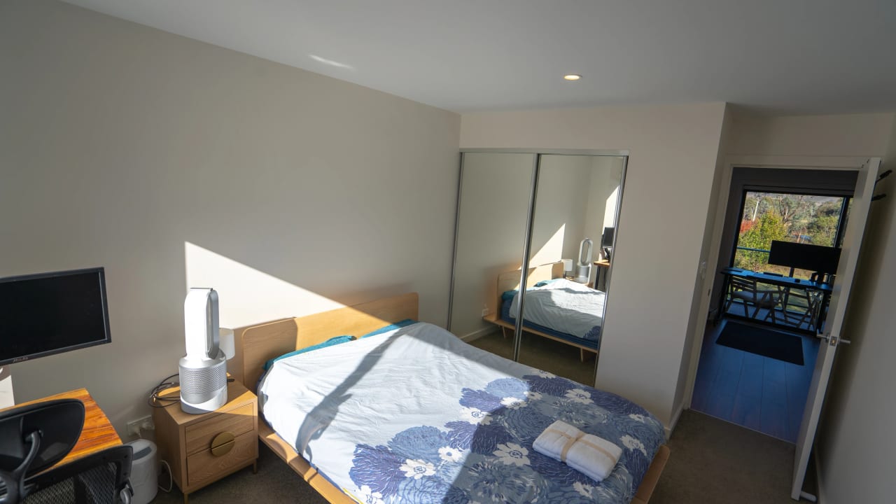 Furnished room with own bathroom