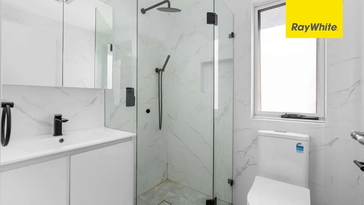 Furnished room with ensuite in a share house
