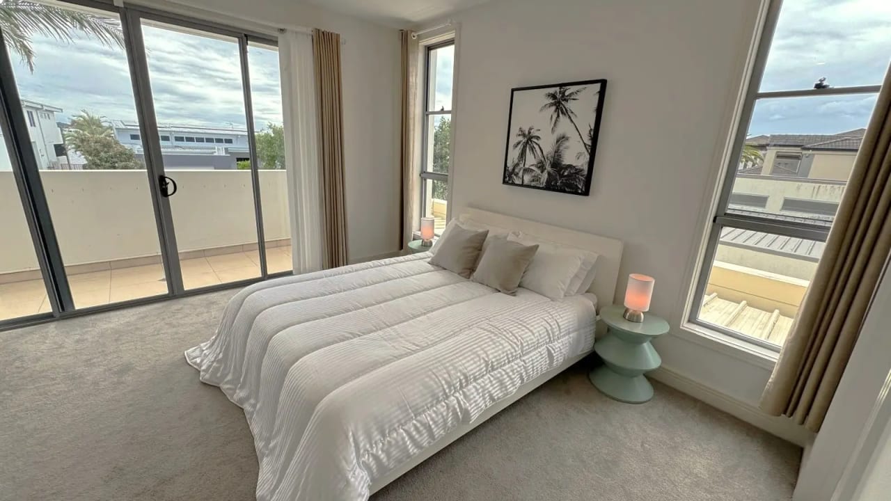 Furnished room with ensuite in a share house