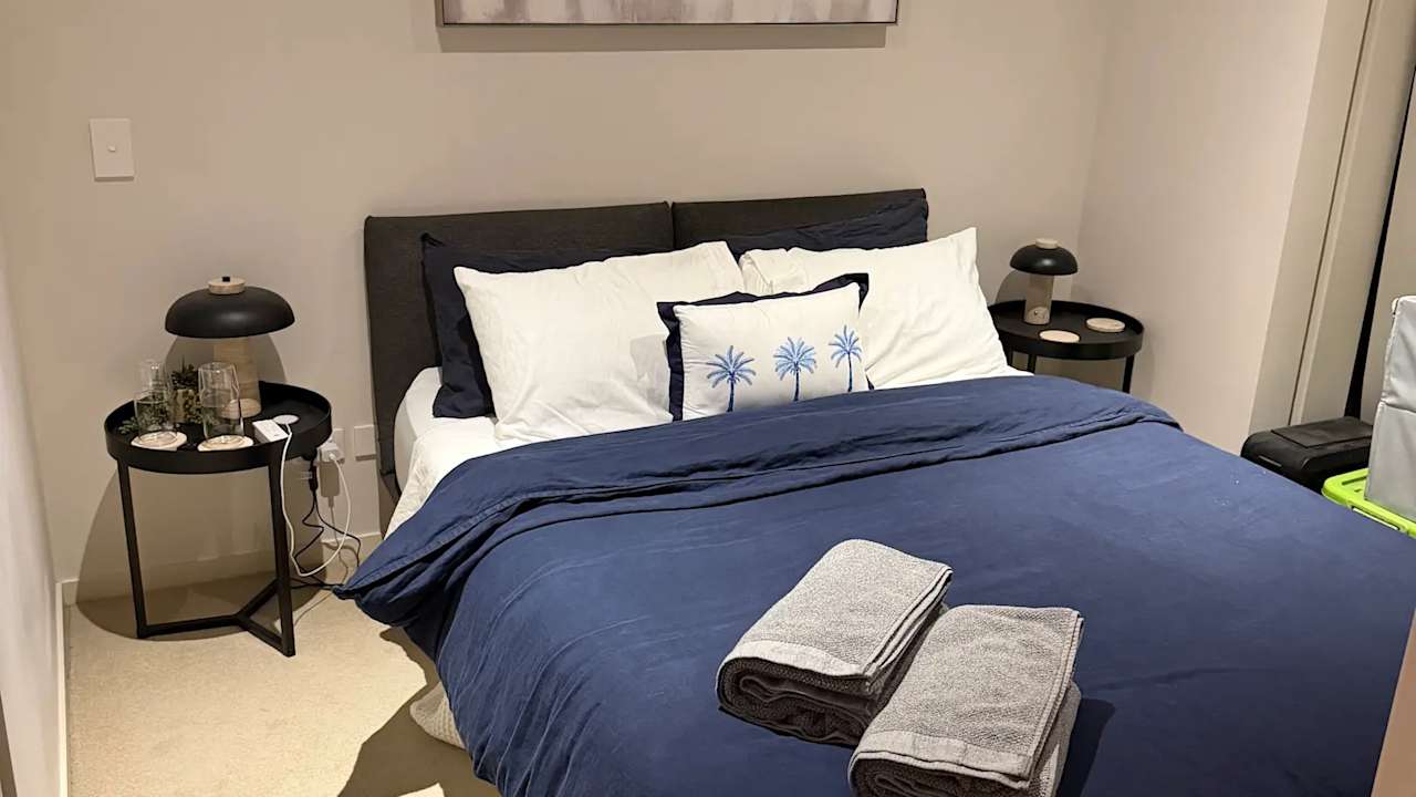 Furnished room with own bathroom