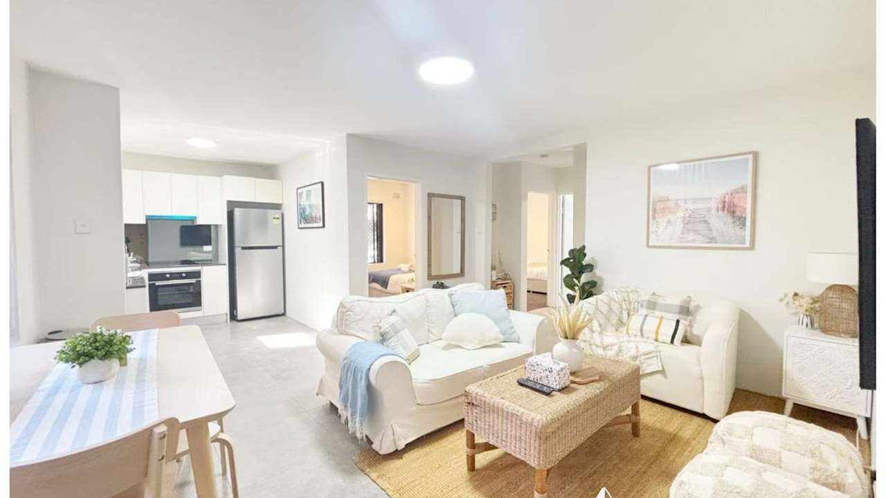 Whole property with 3 rooms for rent