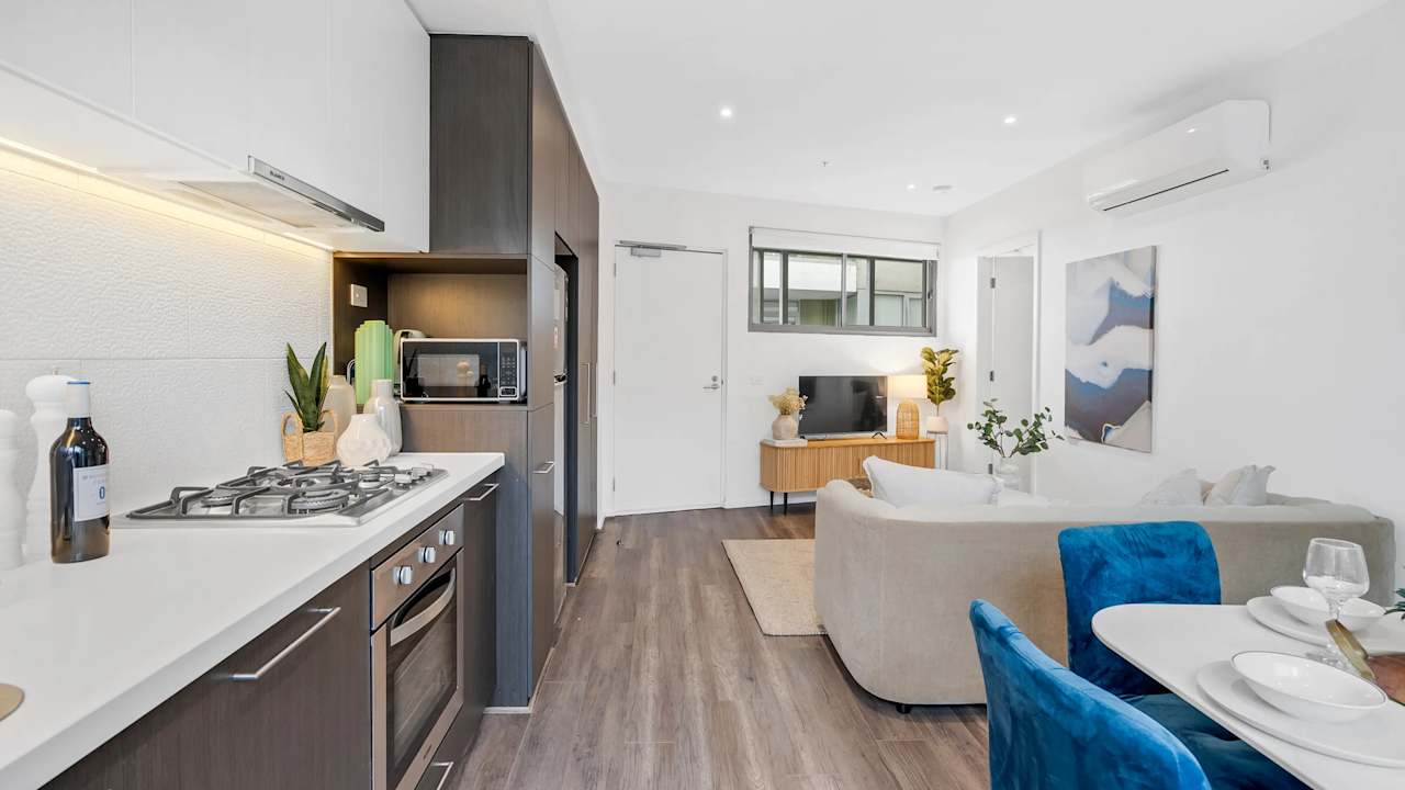 Whole property with 2 rooms for rent