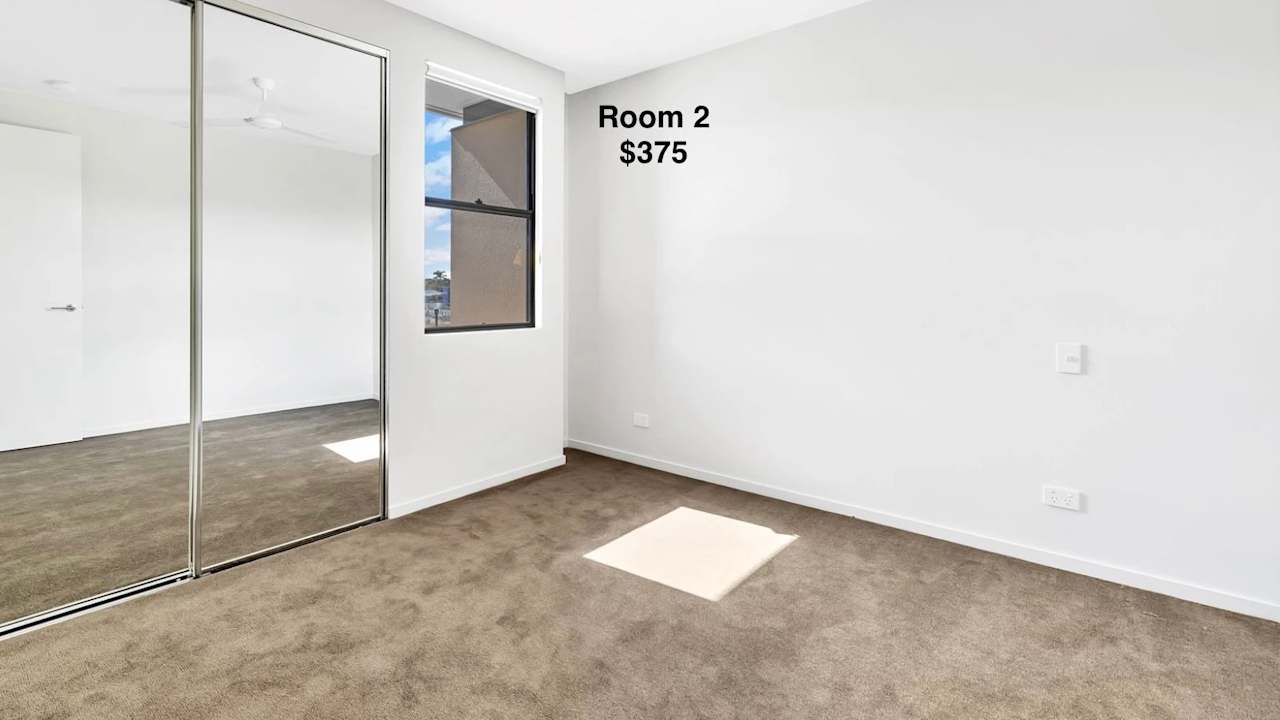 Unfurnished room in a share house