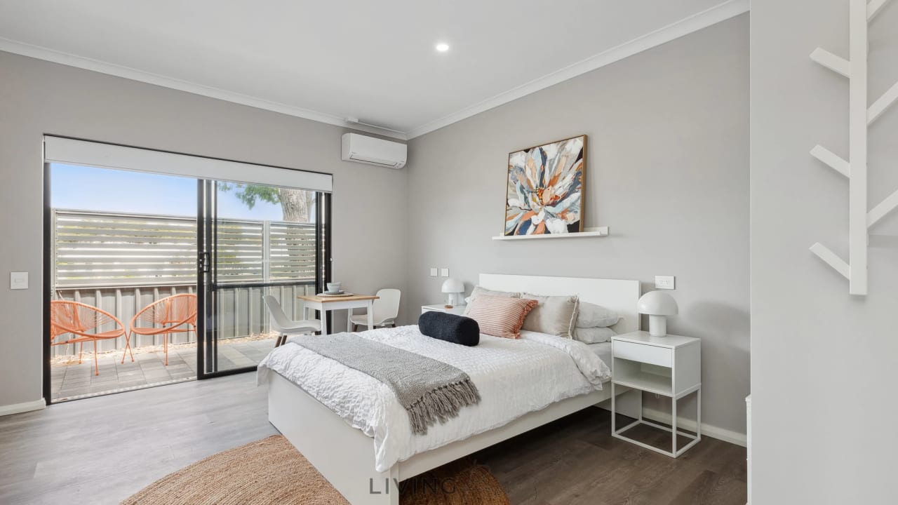 Furnished room with ensuite in a share house
