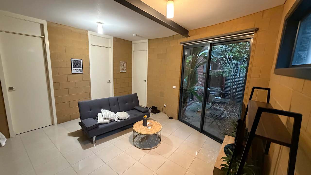 Furnished room with own bathroom