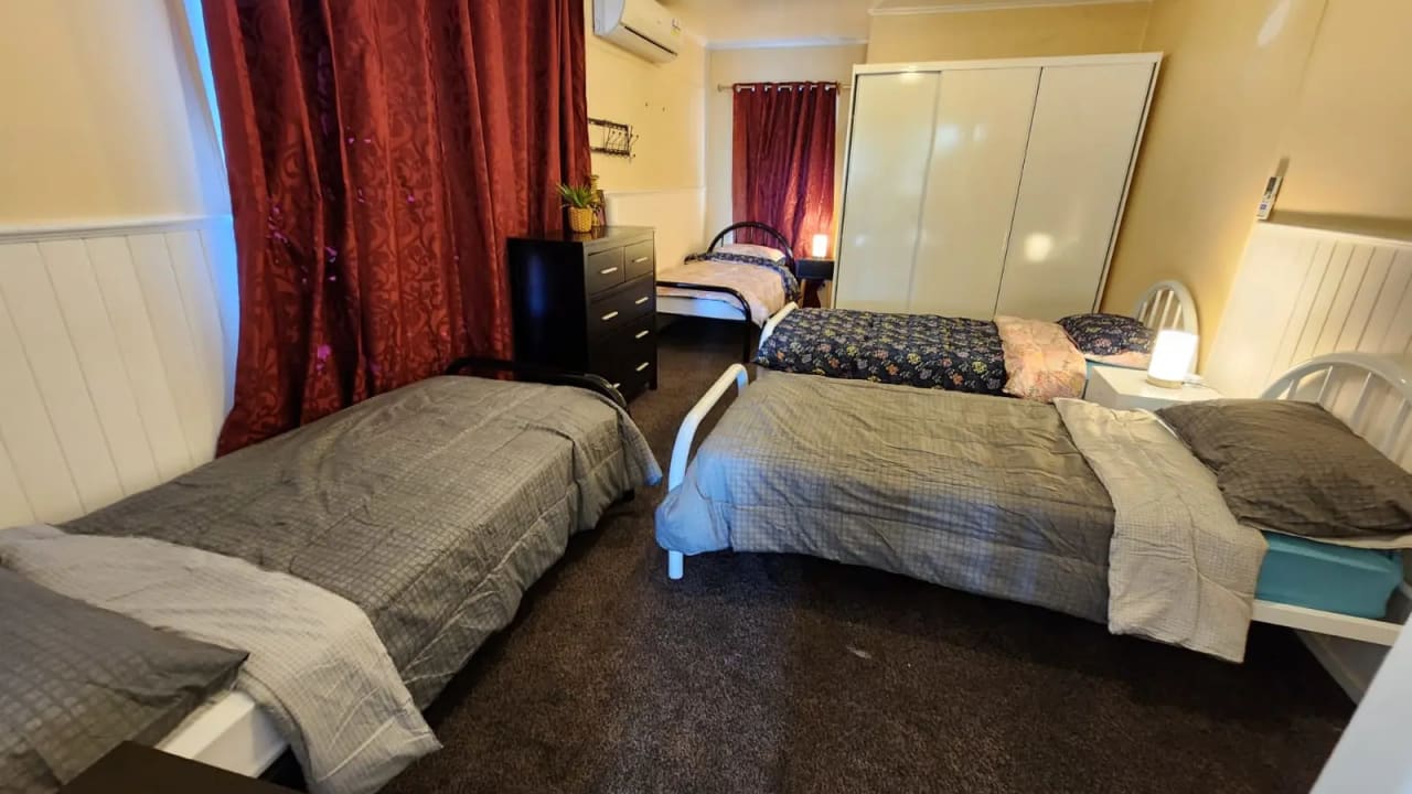 Furnished room in a share house