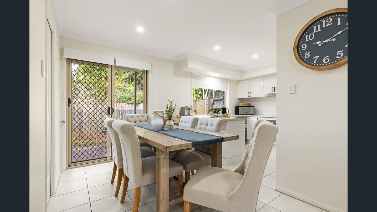 Unfurnished room in a share house