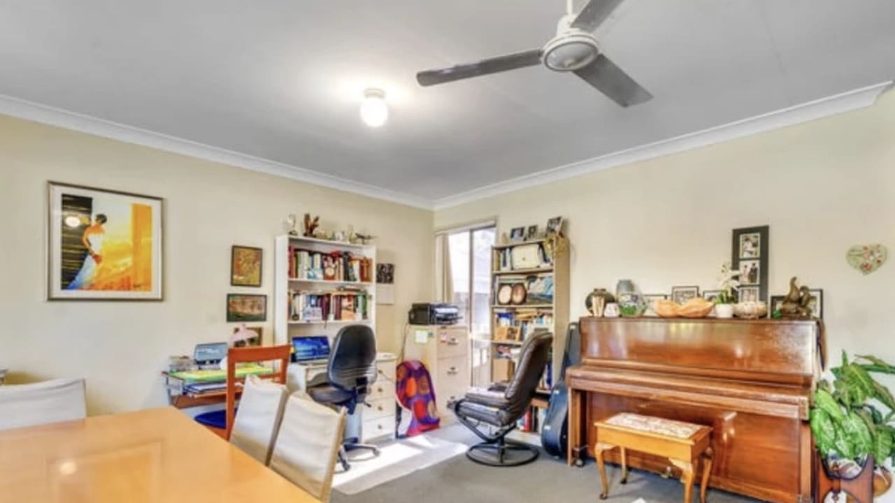 Furnished room with own bathroom