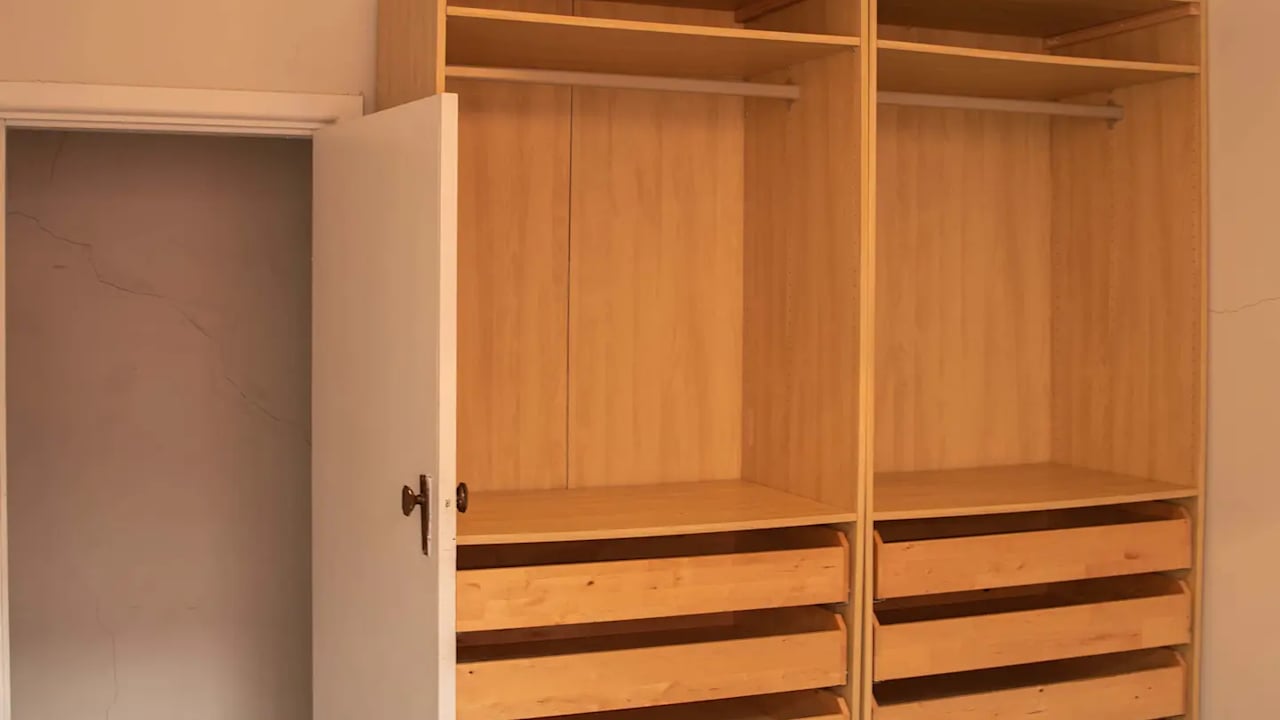 Unfurnished room in a share house