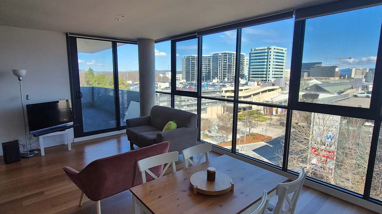 Unfurnished room with own bathroom