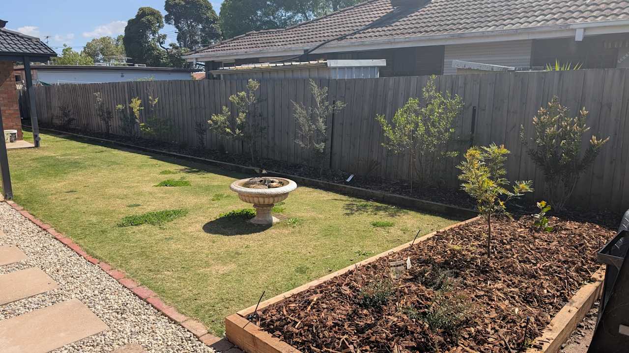 Unfurnished room in a share house