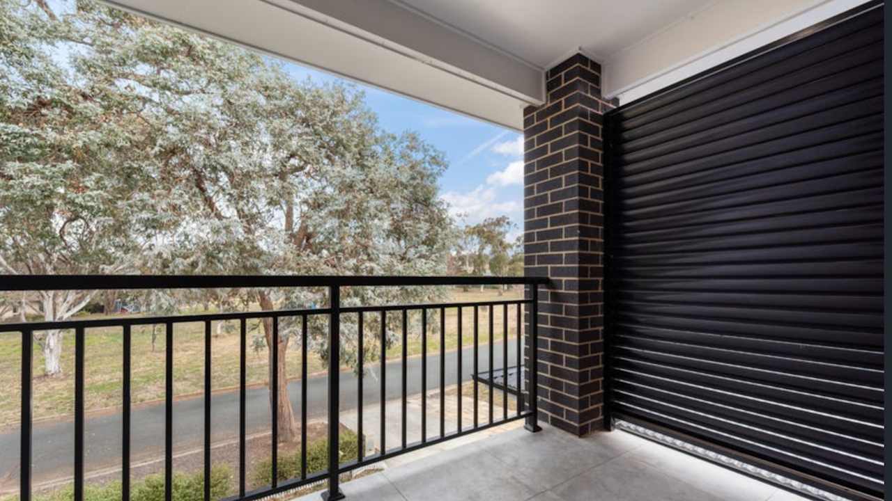 Room in a share house