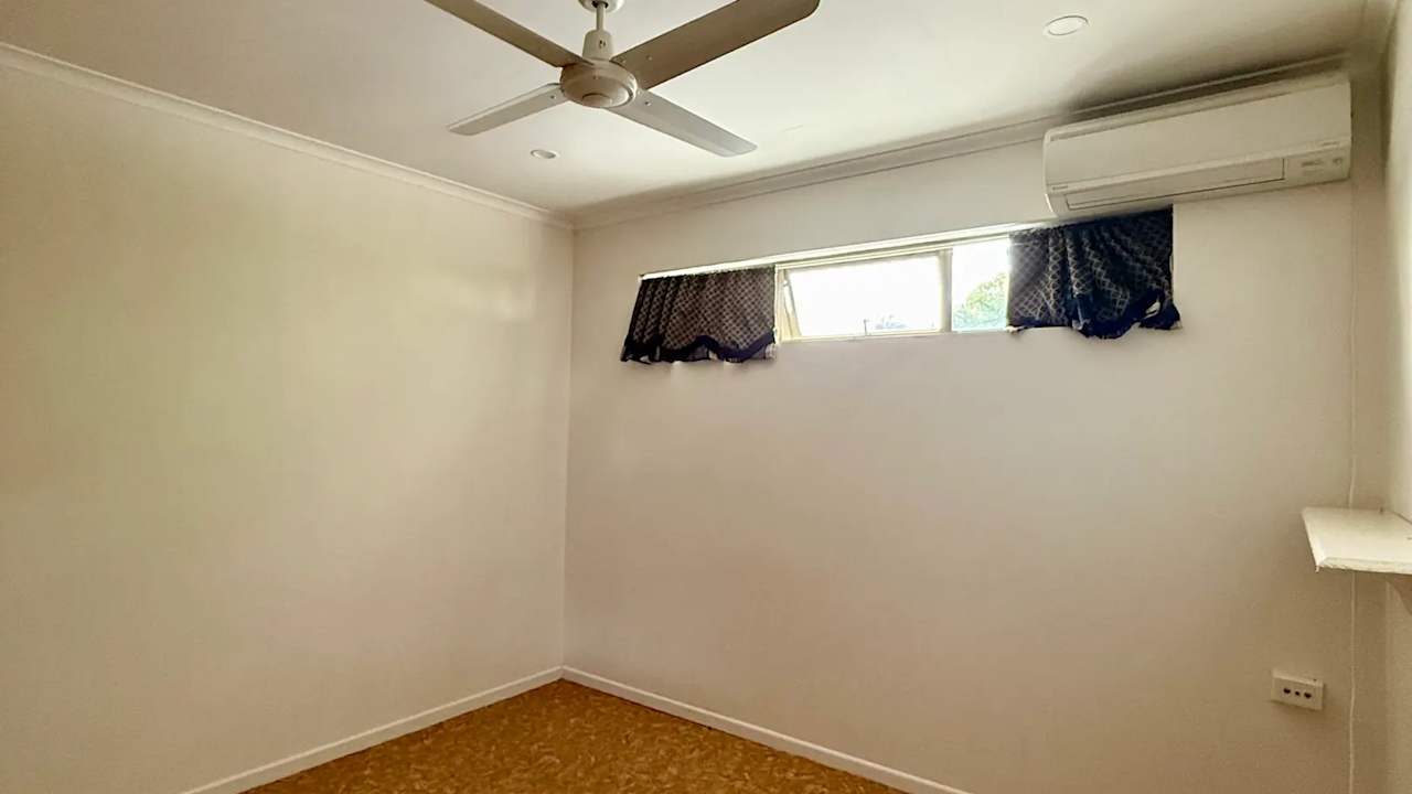 Unfurnished room with own bathroom