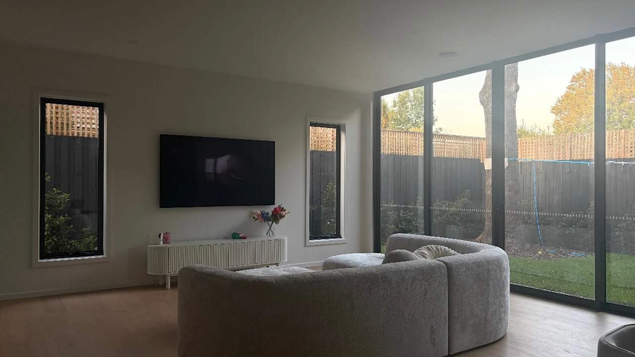 Furnished room with own bathroom