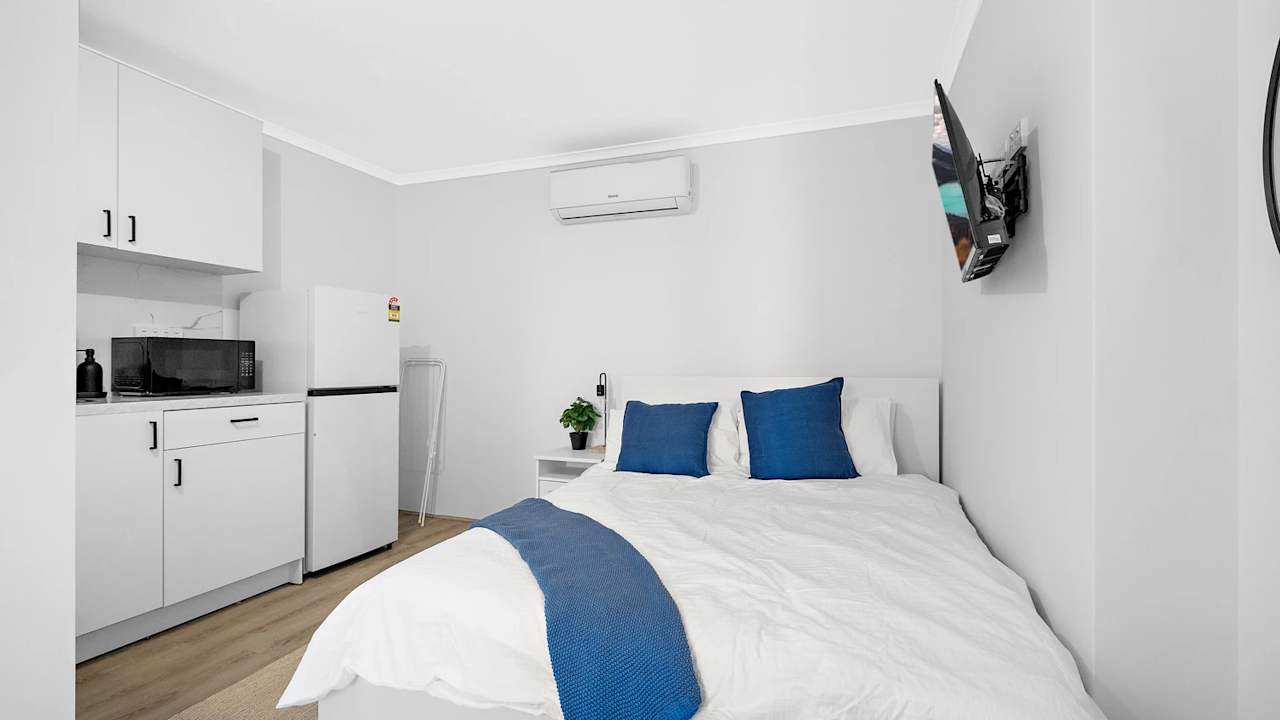 Furnished room with ensuite in a share house