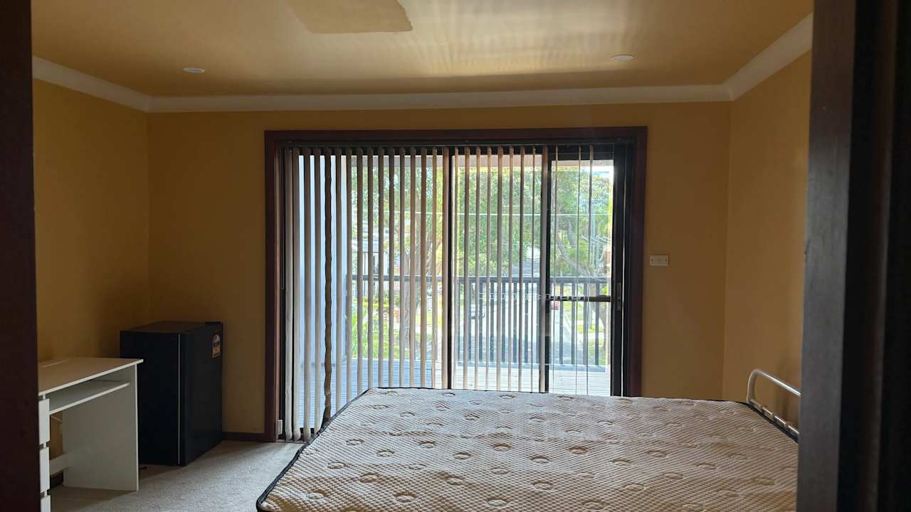 Room with ensuite in a share house