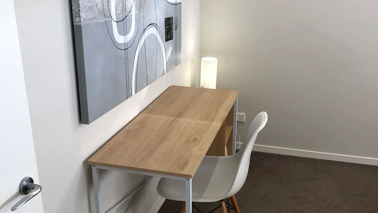 Furnished room in a share house