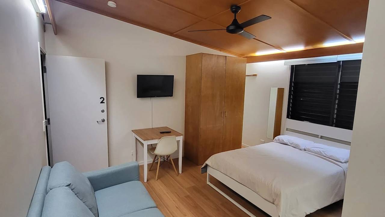 Furnished room studio flat for rent