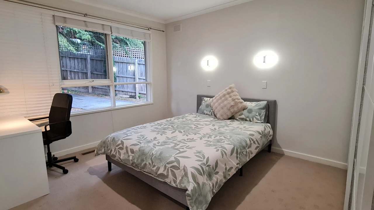 Furnished room in a share house