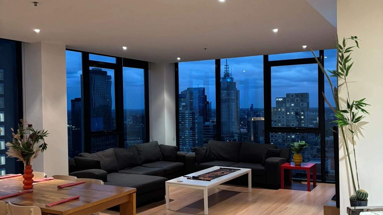 Furnished room in a flatshare