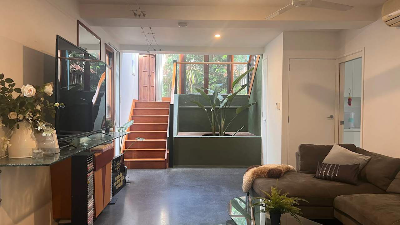 Unfurnished room with own bathroom