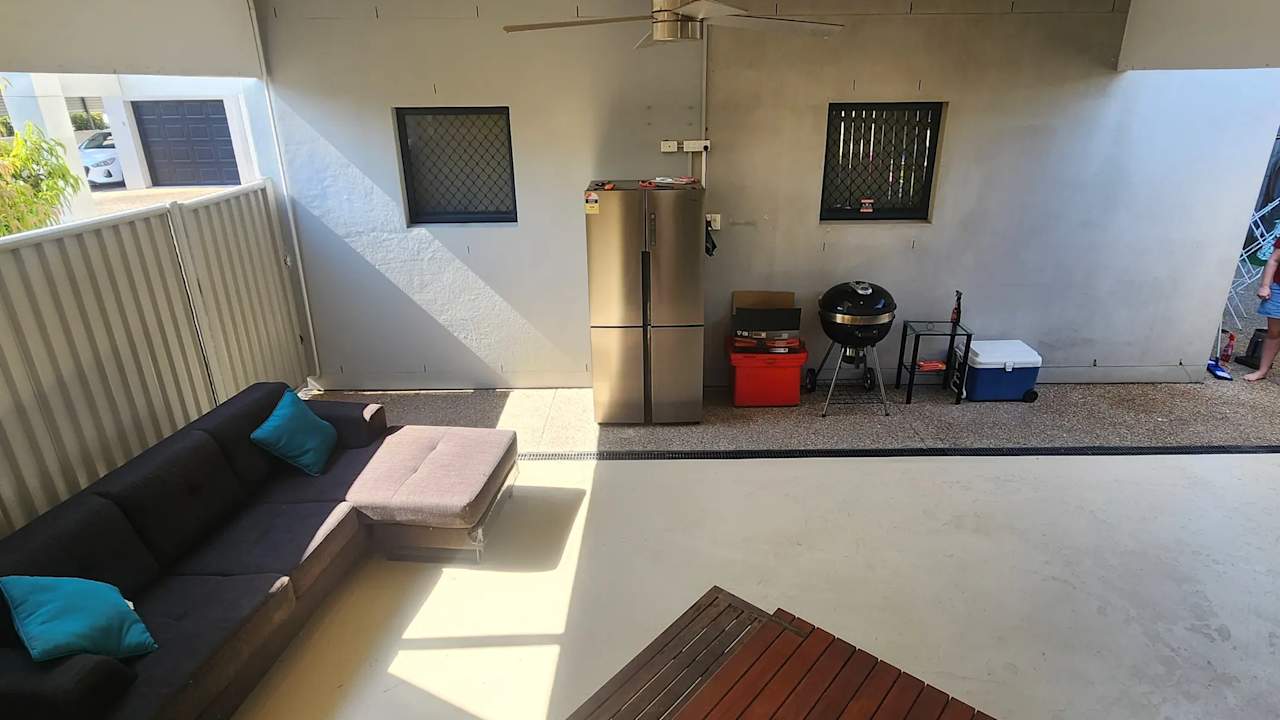 Unfurnished room in a share house