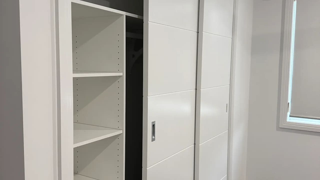 Unfurnished room in a share house